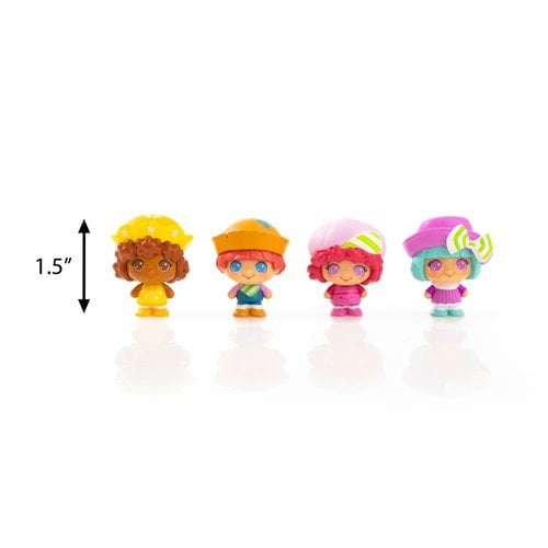 Strawberry Shortcake 1.5 IN CheeBee Mini-Figures Random Blind Pack