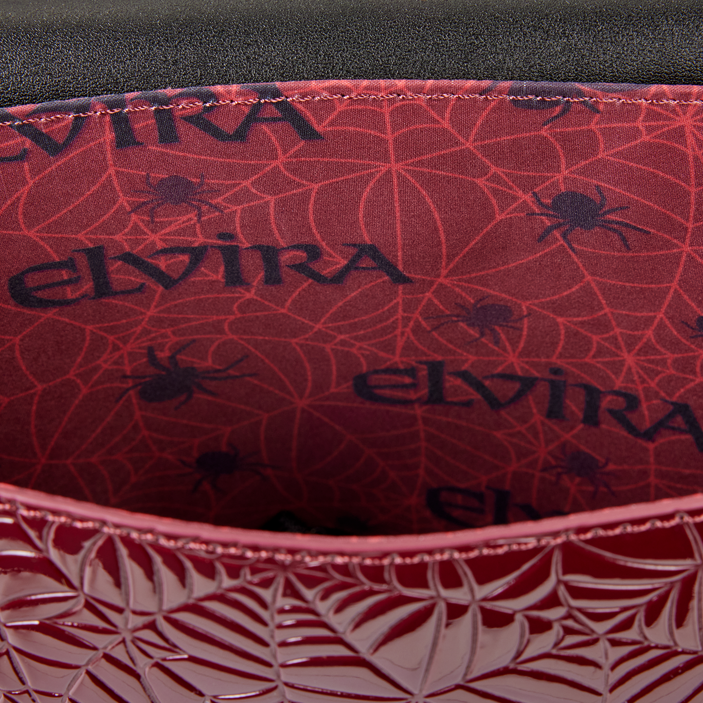 Elvira, Mistress of the Dark Crossbody Bag